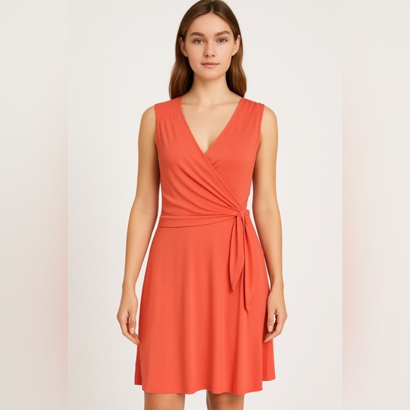 Ann Taylor Dress M Sleeveless Coral Wrap Surplice Tie Waist Knee Length - Picture 1 of 7